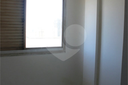 Triplex à venda com 5 quartos, sendo 3 suítes, em Santa Cecília, São Paulo, SP