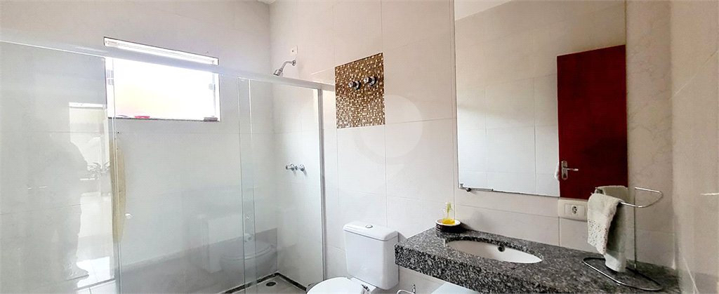 Chácara à venda com 3 quartos, sendo 1 suíte,  em Jardim Estância Brasil, Atibaia, SP