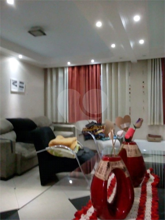 Sobrado à venda com 3 suítes em Tremembé, São Paulo, SP