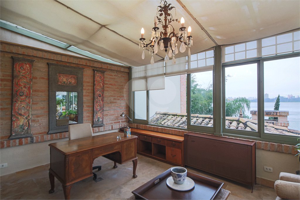 Casa à venda com 4 suítes em Guarapiranga, São Paulo, SP