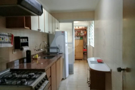 Apartamento à venda com 3 quartos, sendo 1 suíte, em Jardim Londrina, São Paulo, SP