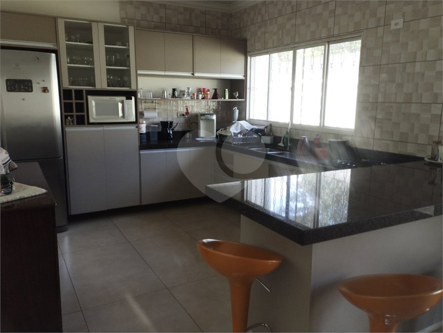 Casa à venda com 6 quartos, sendo 4 suítes, no condomínio Chácara Hipica, Ribeirão Preto - SP