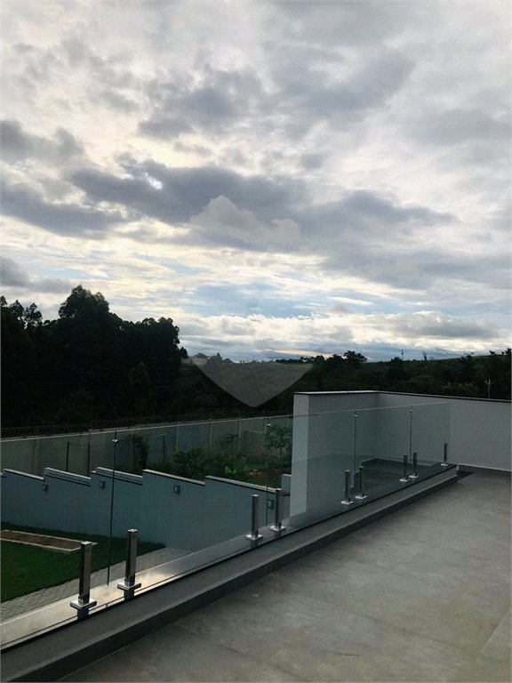 Casa à venda com 3 suítes no condomínio Residencial Fazenda Altaq Vista, Salto de Pirapora - SP