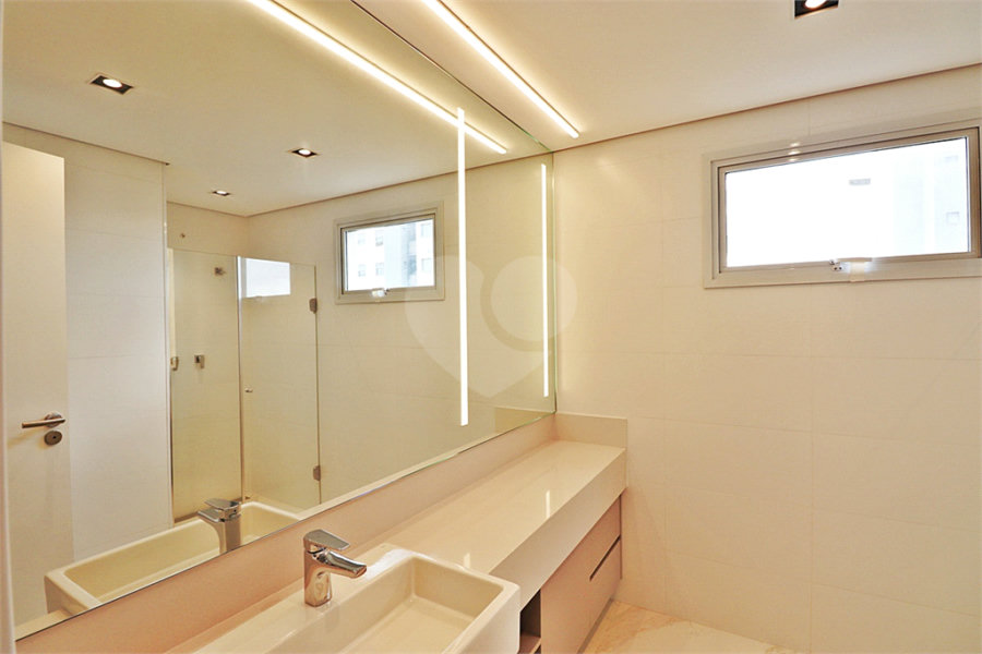 Apartamento à venda com 4 quartos, sendo 2 suítes, em Santana, São Paulo, SP