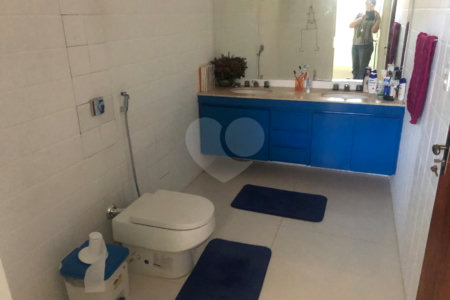 Casa de Vila à venda com 4 quartos, sendo 2 suítes, em Jardim dos Estados, São Paulo, SP