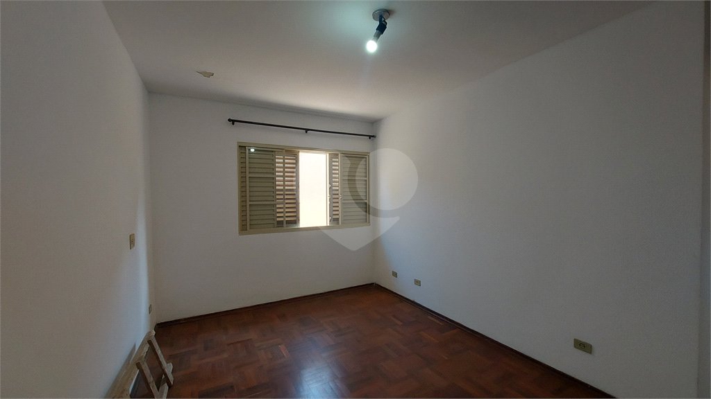 Casa à venda com 3 quartos, sendo 1 suíte, em Jardim Emília, Sorocaba, SP