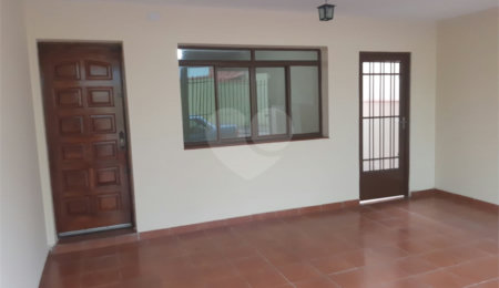 Casa à venda com 2 quartos em Vila Galvão, Guarulhos, SP