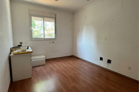 Sobrado à venda com 4 quartos, sendo 1 suíte, em Vila Cordeiro, São Paulo, SP