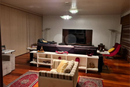 Apartamento à venda com 5 quartos, sendo 2 suítes, em Tijuca, Rio de Janeiro, RJ