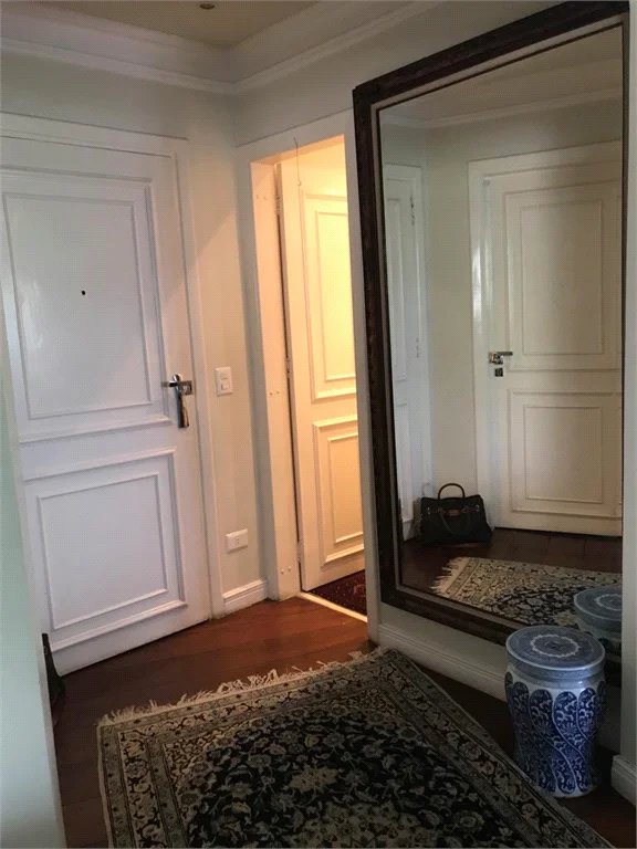 Apartamento à venda com 3 suítes em Vila Morumbi, São Paulo, SP