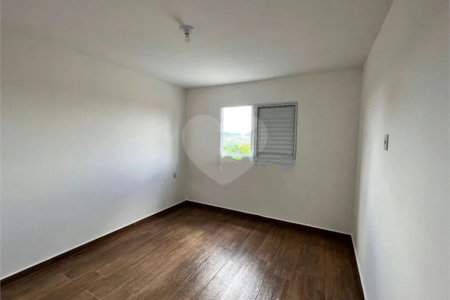 Sobrado à venda com 3 suítes em Jardim dos Pinheiros, Atibaia, SP