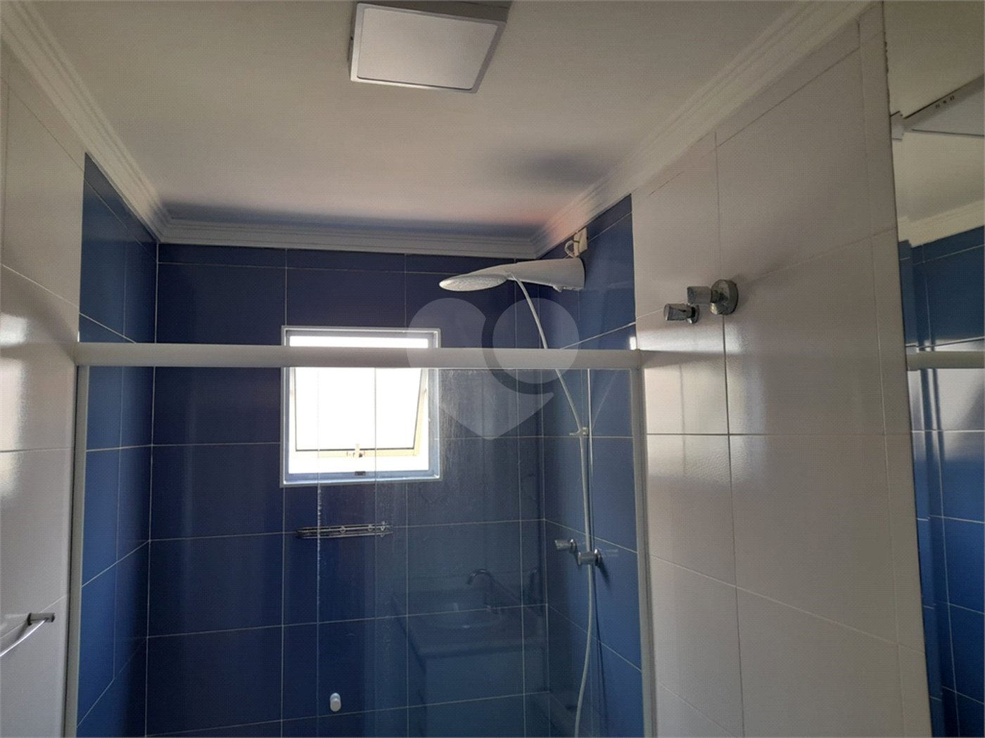 Sobrado à venda com 4 quartos, sendo 1 suíte, em Chora Menino, São Paulo, SP