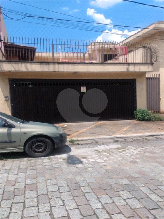 Sobrado à venda com 6 quartos em Jardim Japão, São Paulo, SP