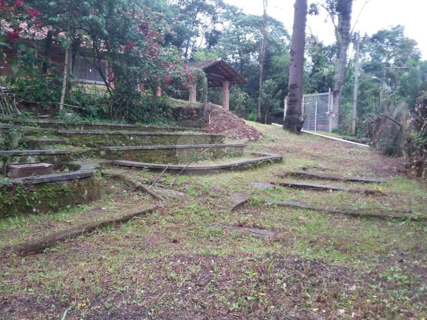 Casa Térrea à venda com 3 quartos, sendo 1 suíte, em Santa Inês, Caieiras, SP