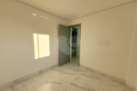 Apartamento à venda com 2 quartos em Jardim Regina, São Paulo, SP