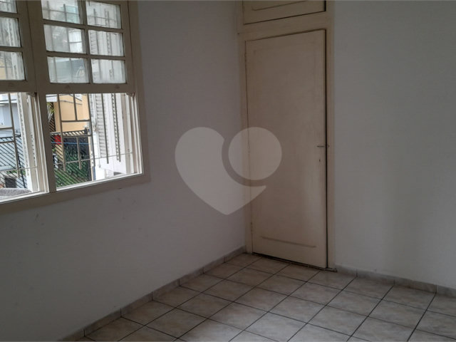 Sobrado à venda com 2 quartos em Santana, São Paulo, SP