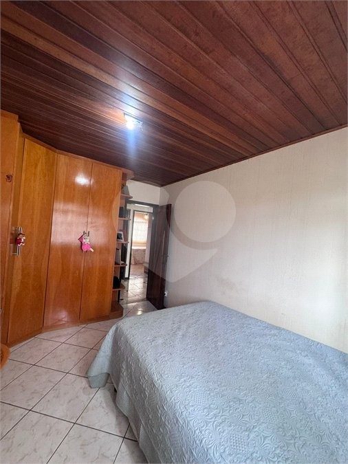 Casa à venda com 5 quartos, sendo 1 suíte, no condomínio Pedra Bonita, Rio de Janeiro - RJ