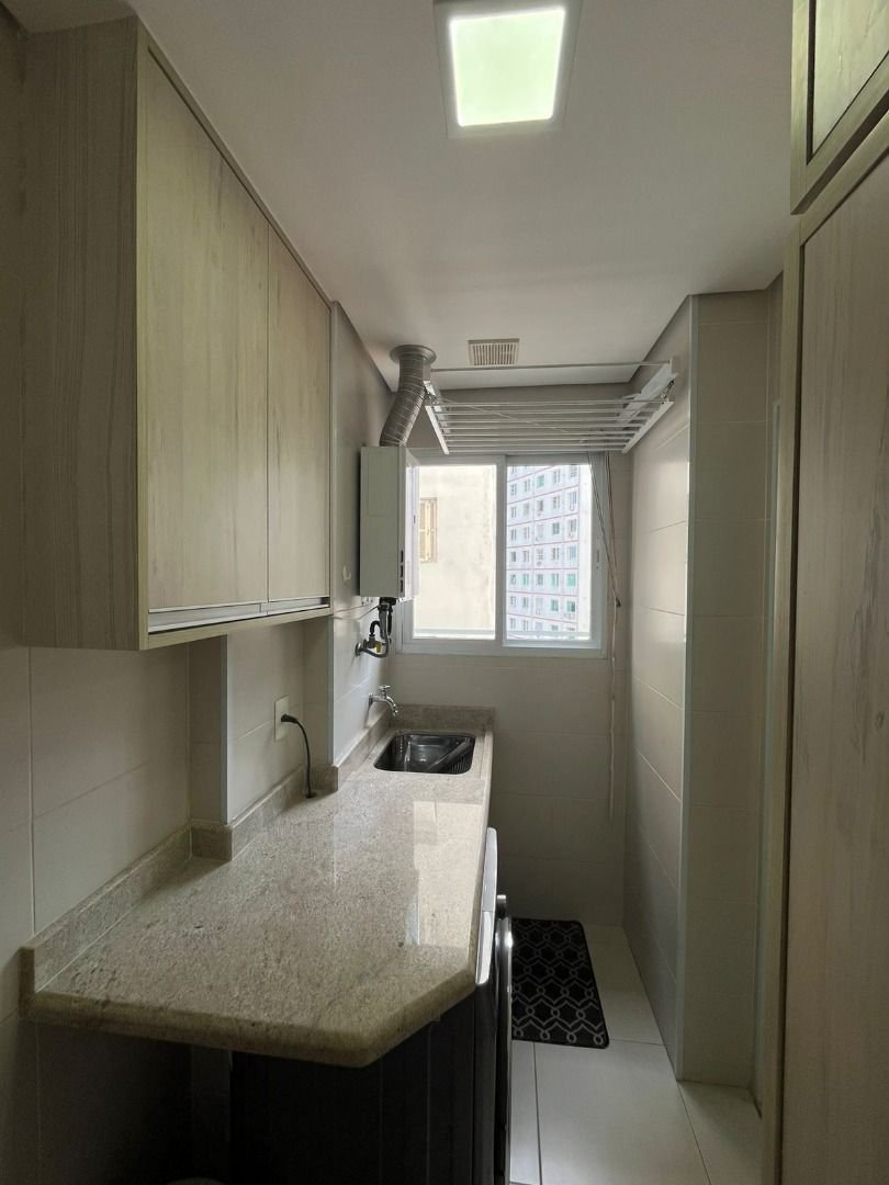 Apartamento com 3 dormitórios à venda, 82 m² por R$ 990.000,00 - José Menino - Santos/SP