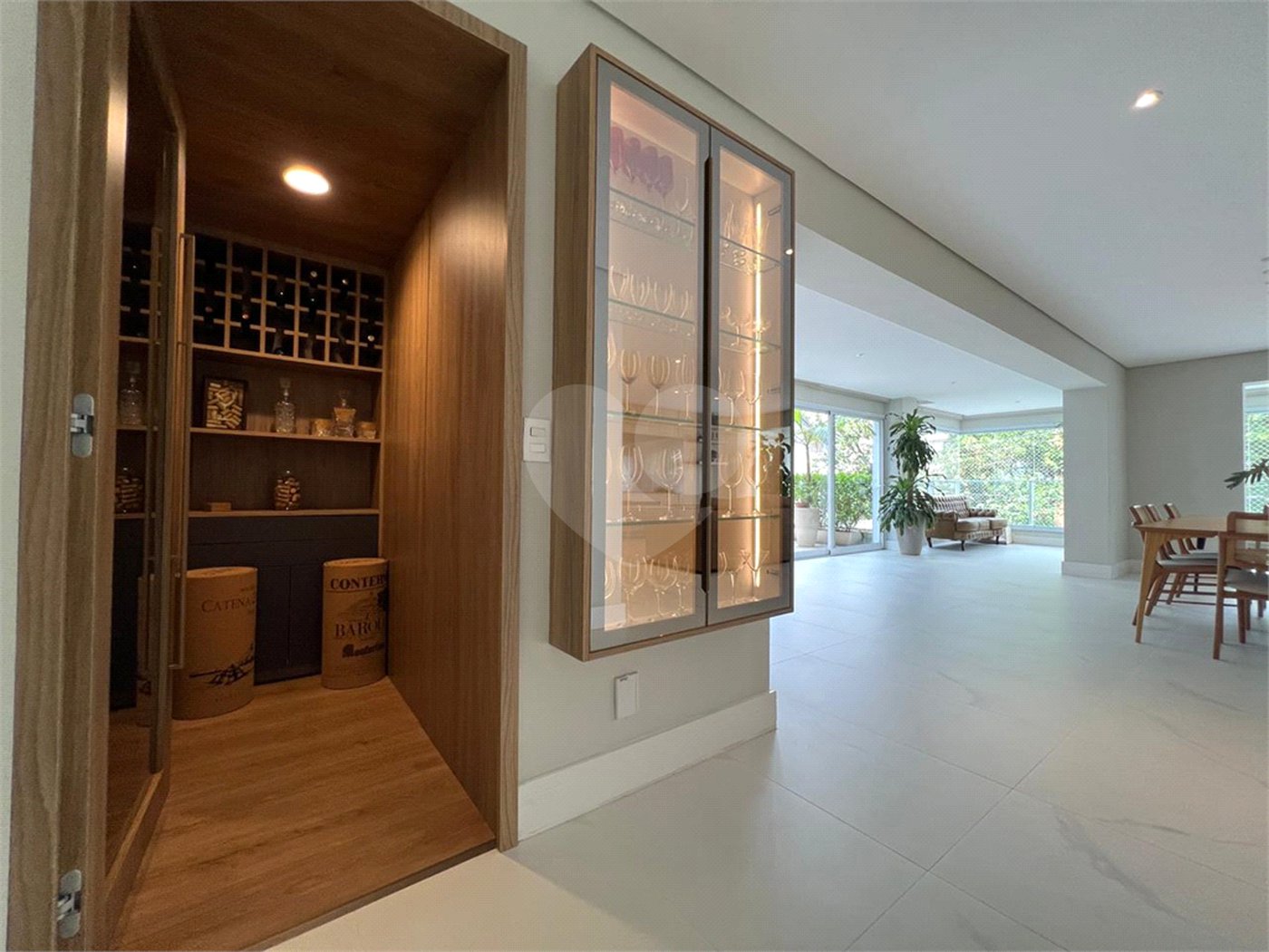 Apartamento à venda com 4 suítes em Santana, São Paulo, SP