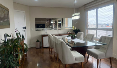 Apartamento à venda com 3 suítes em Vila Suzana, São Paulo, SP