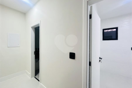 Casa à venda com 3 quartos, sendo 1 suíte, no condomínio Vale dos Sonhos 2, Rio de Janeiro - RJ
