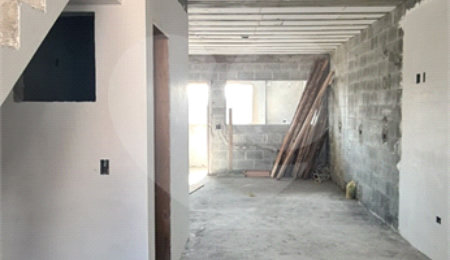 Sobrado à venda com 3 suítes em Vila São Geraldo, São Paulo, SP