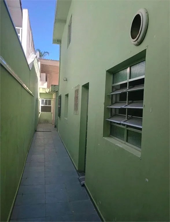 Sobrado à venda com 5 quartos em Vila Arriete, São Paulo, SP