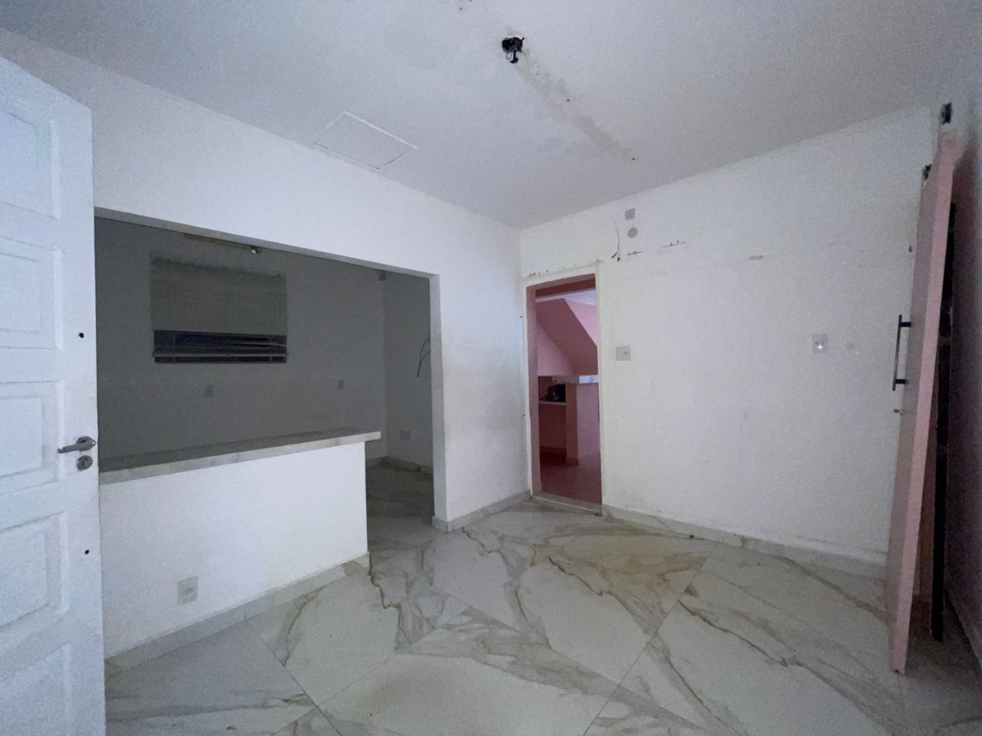 Casa com 5 dormitórios à venda, 232 m² por R$ 4.260.000,00 - Embaré - Santos/SP