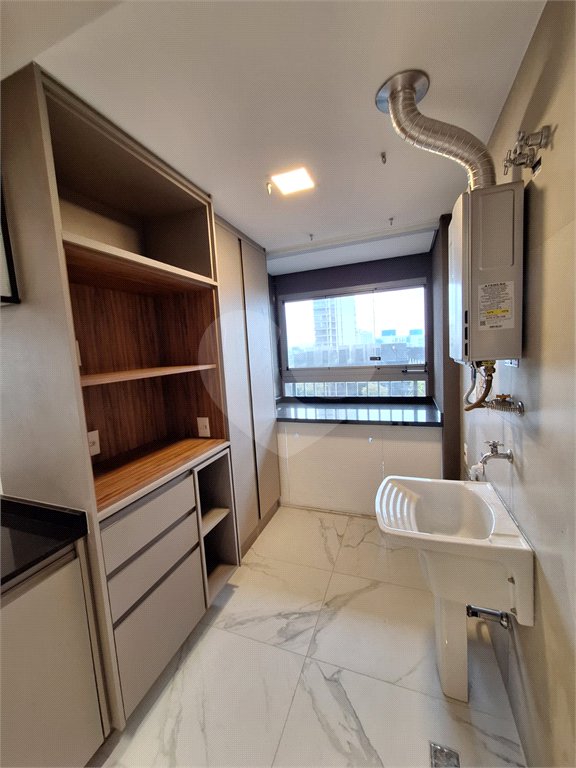 Apartamento à venda com 3 suítes em Sumarezinho, São Paulo, SP