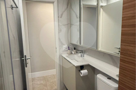 Apartamento à venda com 3 quartos, sendo 1 suíte, em Tatuapé, São Paulo, SP