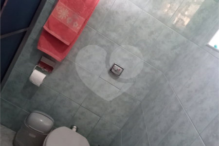 Sobrado à venda com 5 quartos em Jardim Itapuã, Sorocaba, SP
