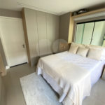 Casa à venda com 4 quartos, sendo 2 suítes, no condomínio Golden Village, Rio de Janeiro - RJ