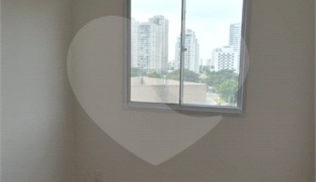 Apartamento à venda com 2 quartos em Parque Industrial Tomas Edson, São Paulo, SP