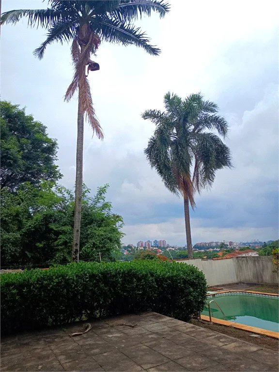 Casa Térrea à venda com 4 quartos, sendo 3 suítes, em Jardim Morumbi, São Paulo, SP