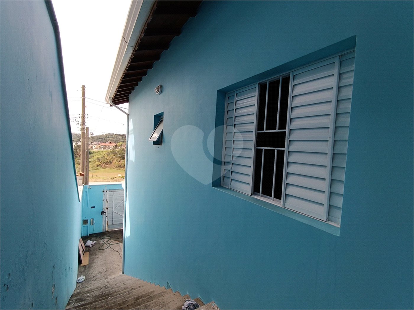 Casa à venda com 2 quartos, sendo 1 suíte,  em Loteamento Jardim do Sol (mailasqui), São Roque, SP