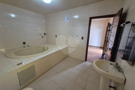 Casa à venda com 3 suítes em Vila Jardini, Sorocaba, SP