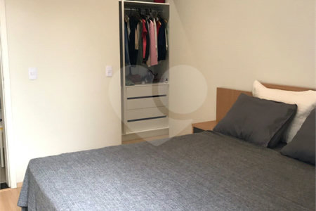 Casa à venda com 3 suítes no condomínio Terras de São Francisco, Sorocaba - SP