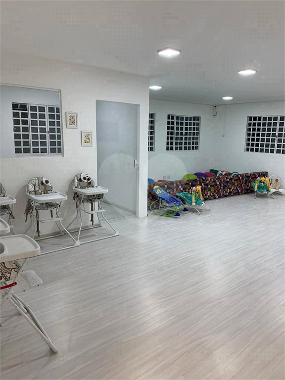 Prédio à venda em Santana, São Paulo, SP