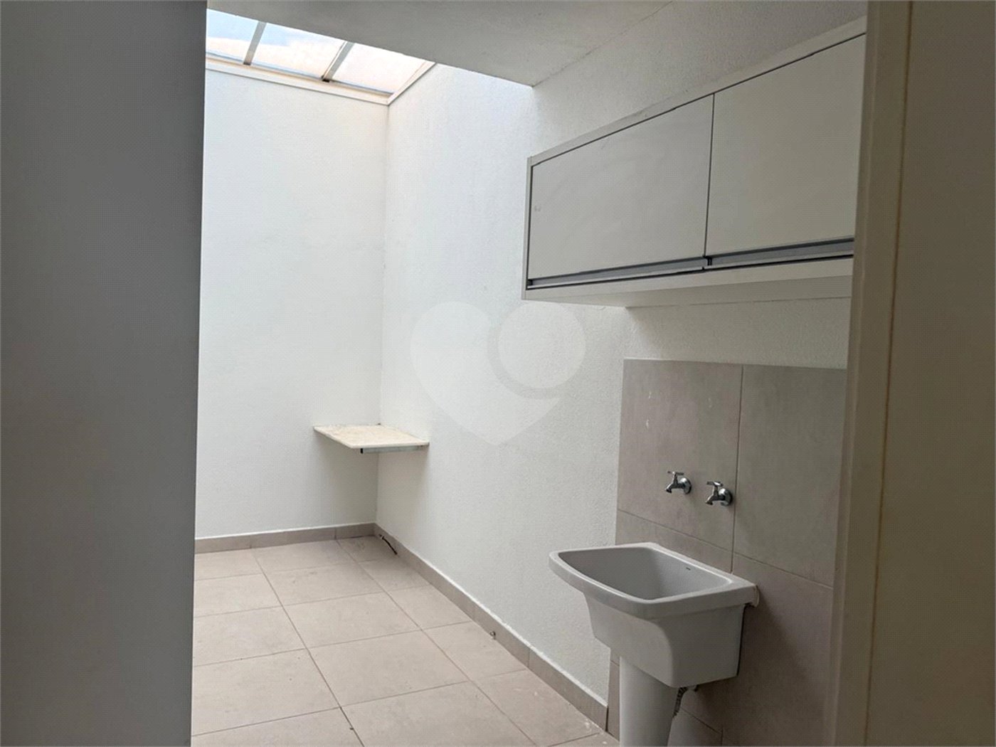 Casa à venda com 3 quartos, sendo 1 suíte, no condomínio Village Moutonnée Salto Sp, Salto - SP