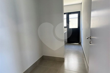 Casa à venda com 4 suítes no condomínio Villas do Golf, Itu - SP