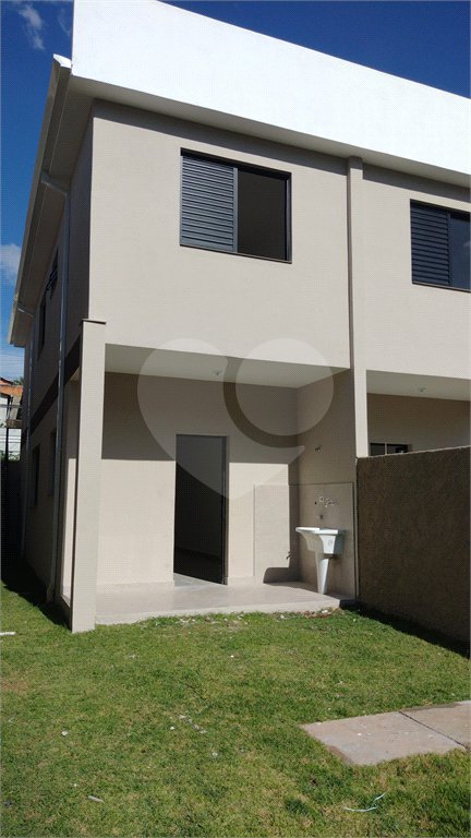 Sobrado à venda com 2 quartos, sendo 1 suíte, em Jardim Maristela II, Atibaia, SP