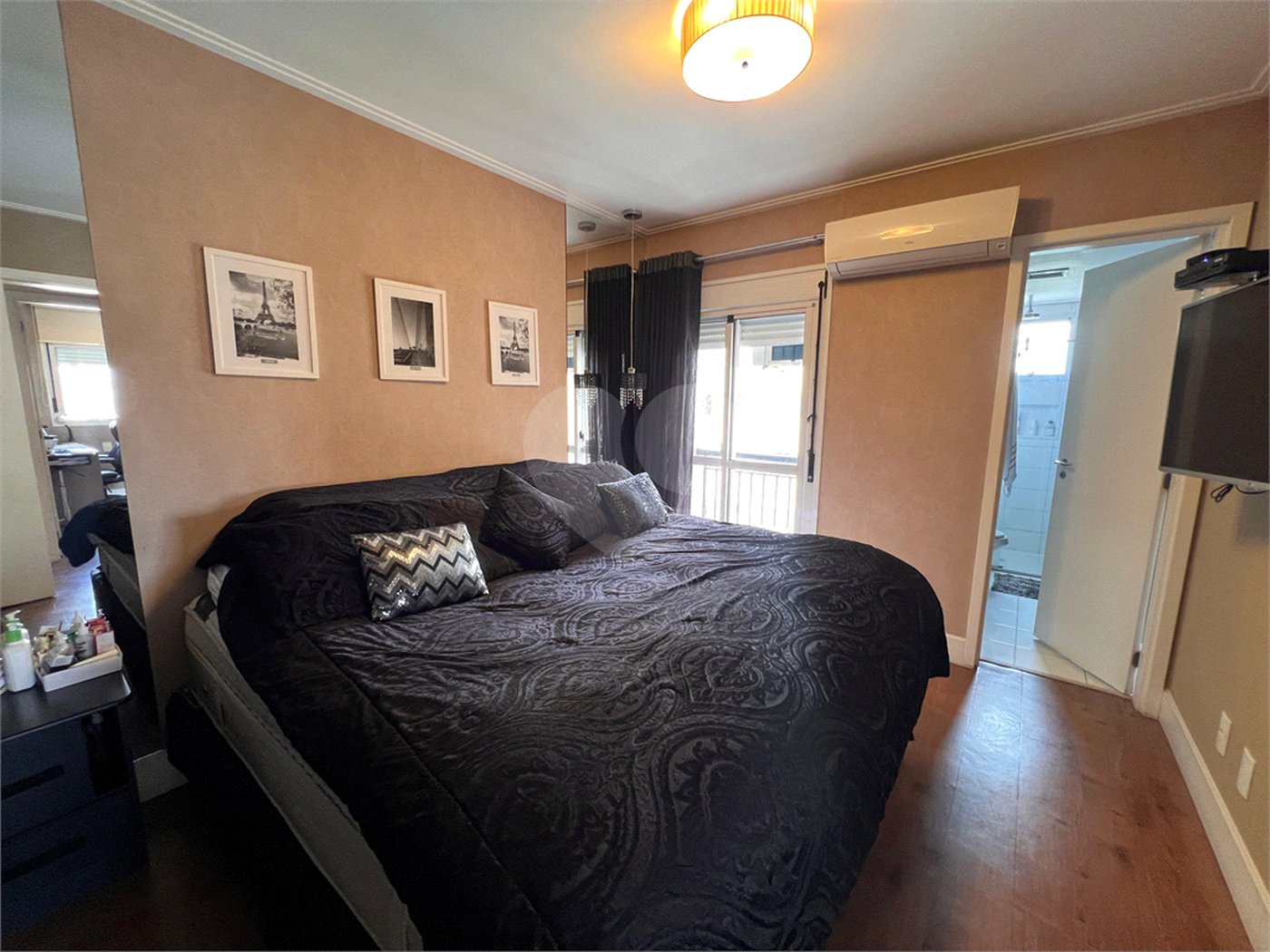 Apartamento à venda com 3 suítes em Santa Teresinha, São Paulo, SP