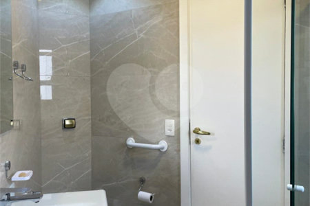 Apartamento à venda com 3 suítes em Perdizes, São Paulo, SP