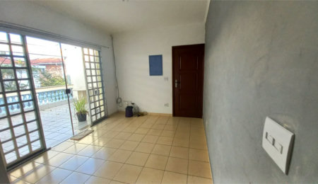 Casa para alugar com 3 quartos, sendo 1 suíte, em Jardim Bonfiglioli, São Paulo, SP