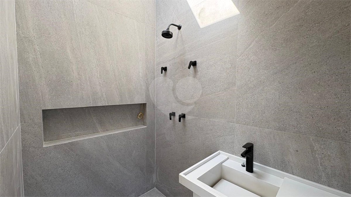 Casa à venda com 6 suítes no condomínio Alphaville Nova Esplanada 3, Votorantim - SP