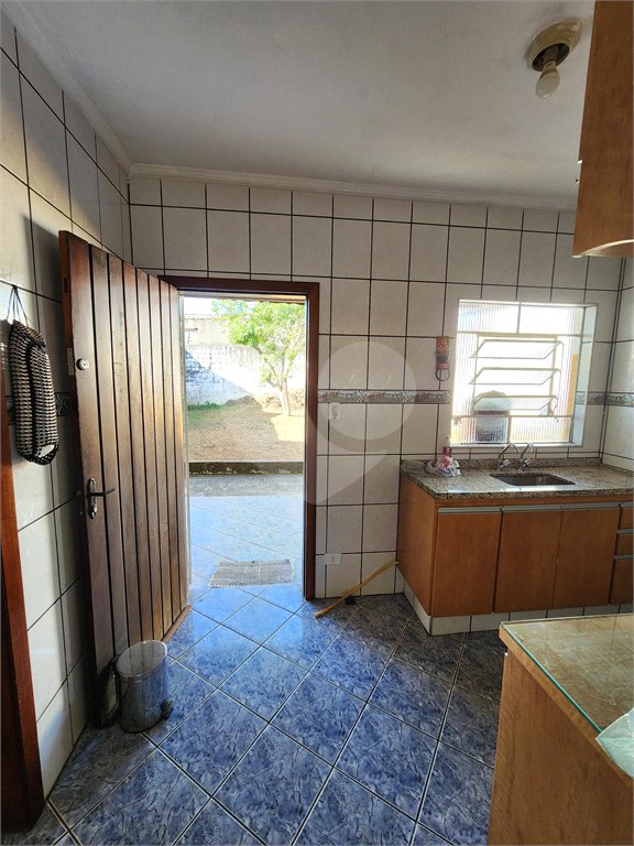 Casa à venda com 2 quartos no Centro, Poá, SP