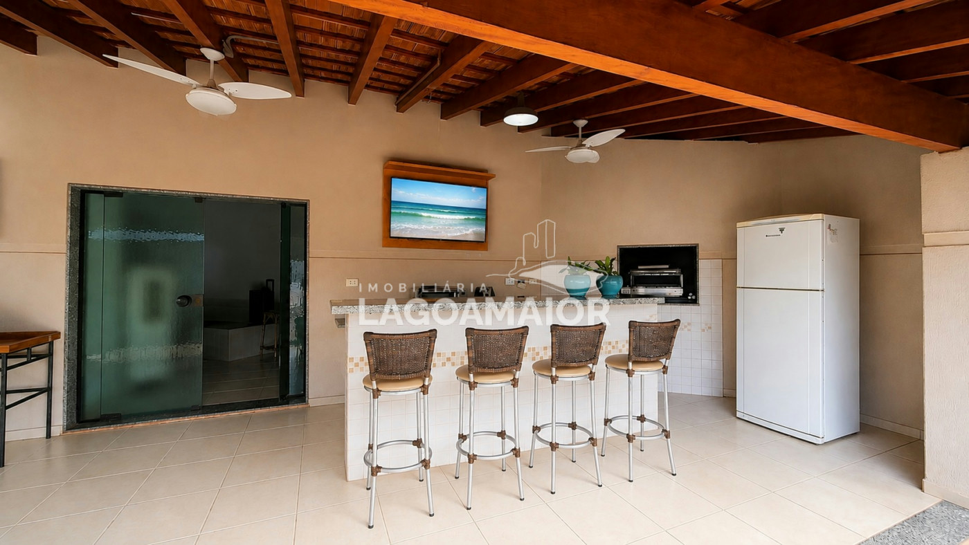 Casa à venda com 6 quartos, sendo 3 suítes,  em Santos Dumont, Três Lagoas, MS