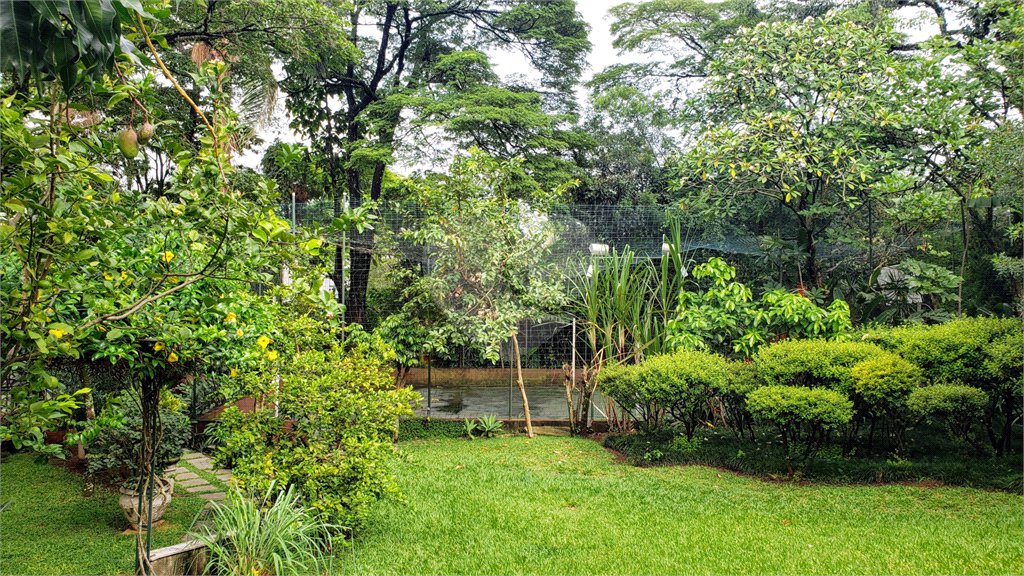 Casa à venda com 4 suítes no condomínio Espaço Natureza, São Paulo - SP