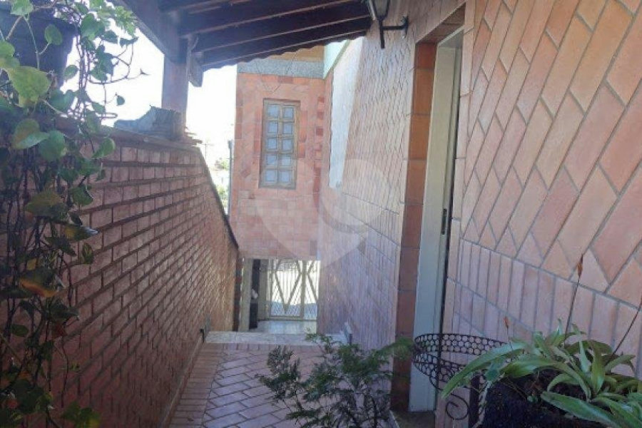 Sobrado à venda com 3 quartos, sendo 1 suíte,  em Limão, São Paulo, SP