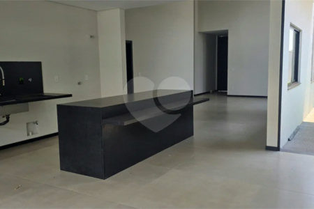 Casa à venda com 5 suítes no condomínio Parque Faber IV, São Carlos - SP